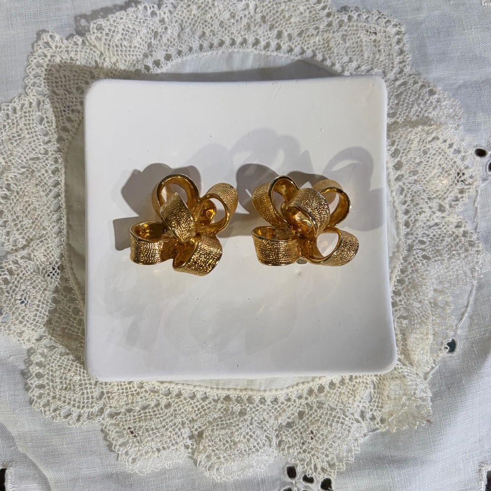 Vintage Gold Tone Gold Bow Clip On Earrings KJL Signed
